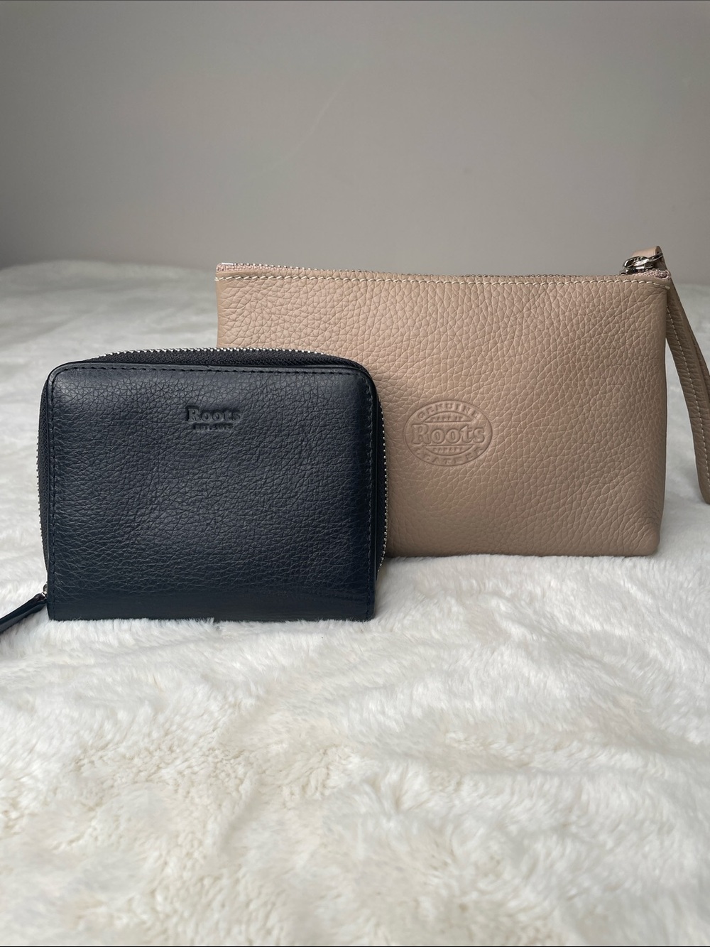 Roots Pebbled Taupe Wristlet and Black Zip Wallet Set